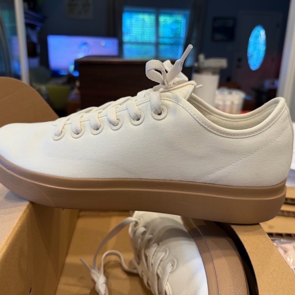 allbirds Off-White Canvas Sneakers with Tan Gum Sole
